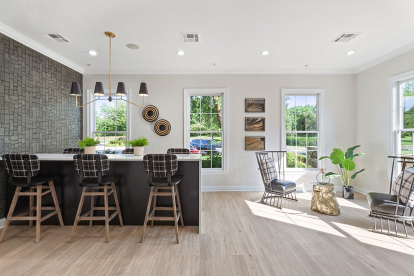 The Reserve at Harpers Crossing Lounge Area